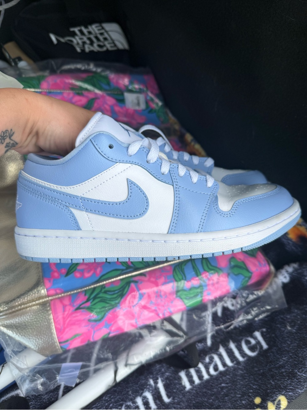 Jordan Low-Top Sneakers — White & Light Blue